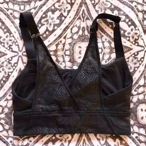Lululemon mesh sparkle bra 2